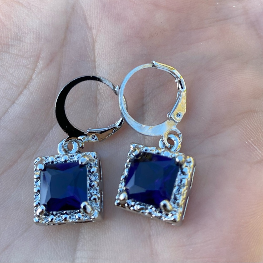 Women's Jewelry Silver Sapphire Dangle Earrings - Picture 2 of 4